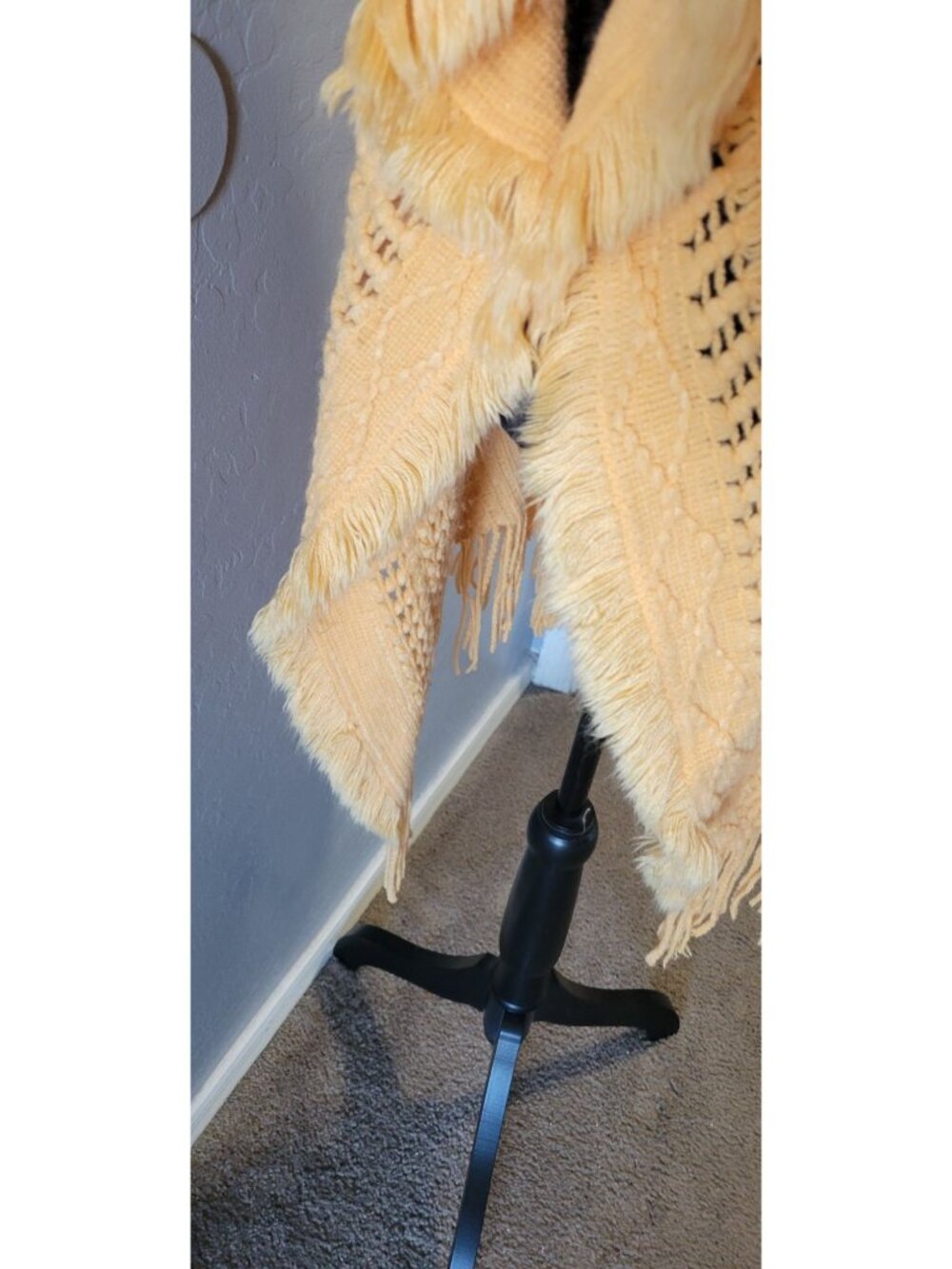 Original Anthony This mustard yellow open-front poncho textured diamond Knit OS - Picture 5 of 10